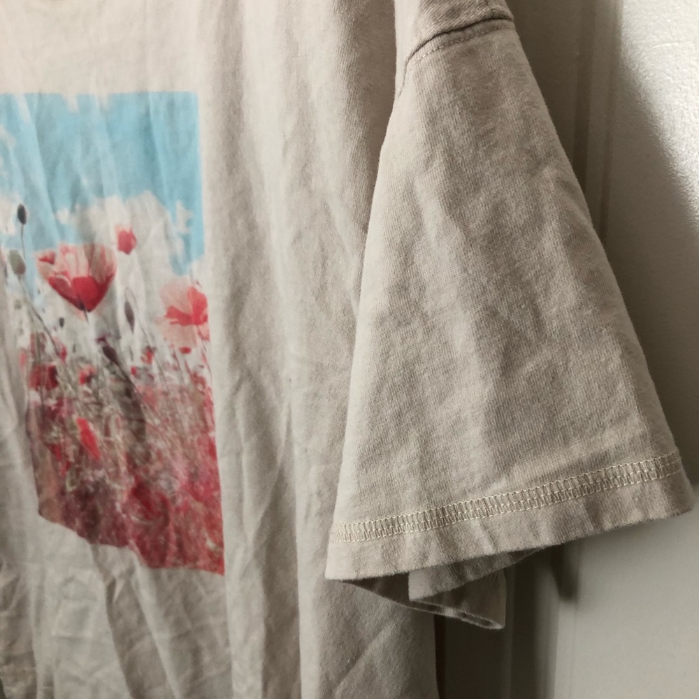 Graphic T-Shirt by Old Navy. Size XL Tall.